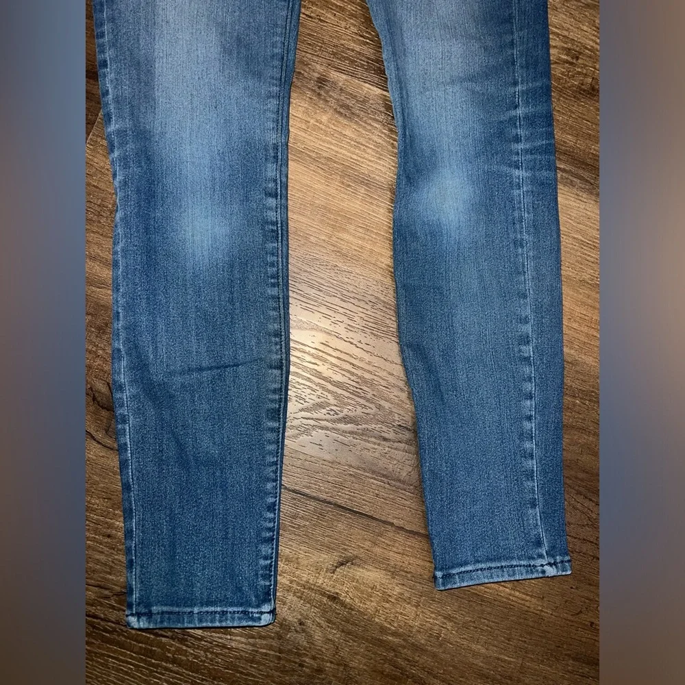 Abercrombie & Fitch Simone High Rise Blue Jeans
